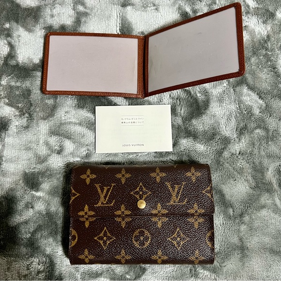 Louis Vuitton Porte Tresor Etui Trifold Monogram canvas Wallet w/ pass case - Picture 2 of 13
